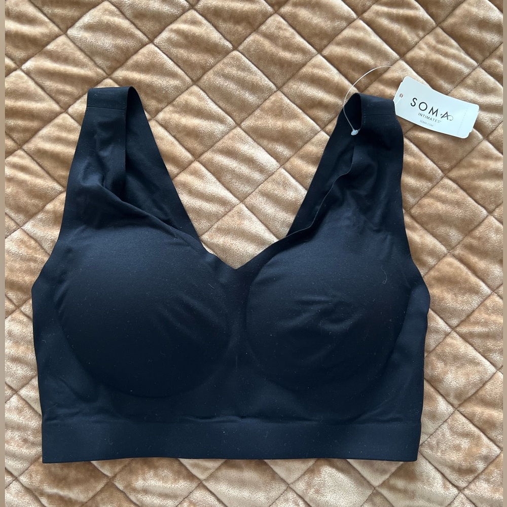 NWT - SOMA Seamless Enbliss Black Wireless Bra